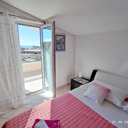 Tony Apartamento Makarska