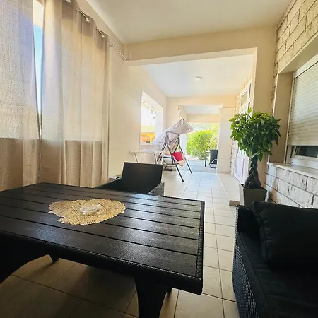 Tony Apartamento Makarska