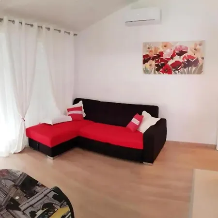Tony Apartamento Makarska